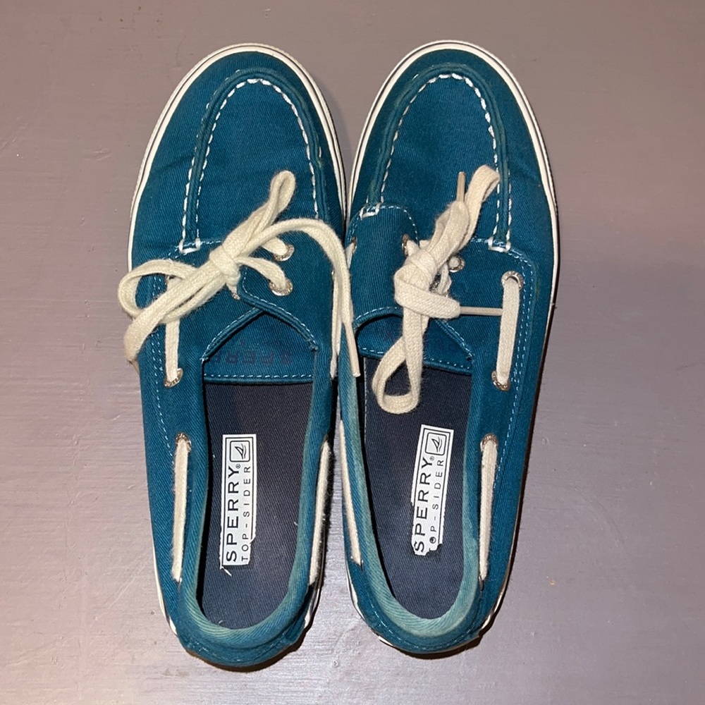 Ladies Sperry topsiders